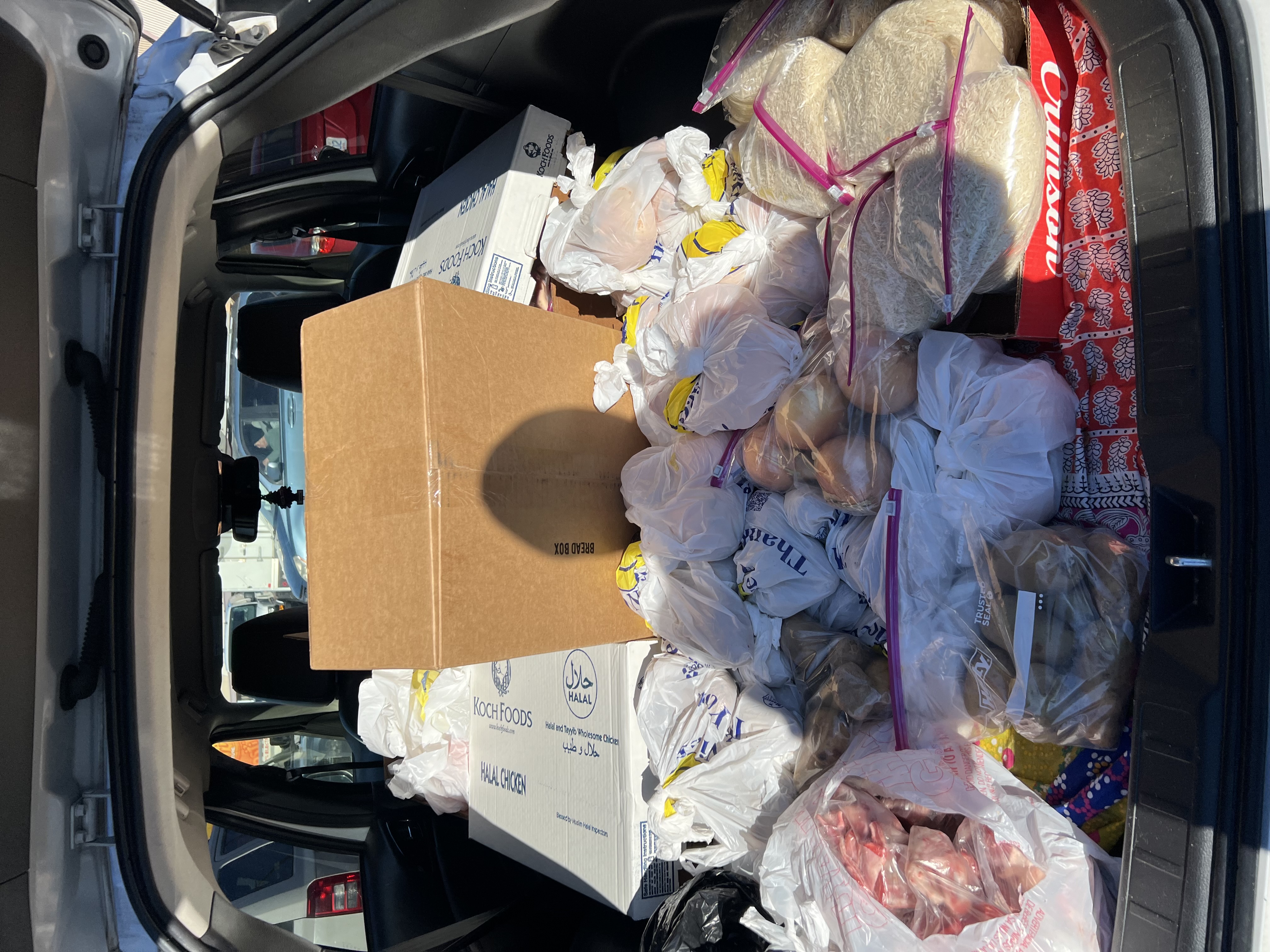 MWOA food distribution event